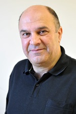 Shmuel Shapira ammette di aver sbagliato a fare le tre dosi di vaccino