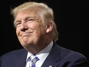 Donald Trump il salvatore dal lato oscuro 